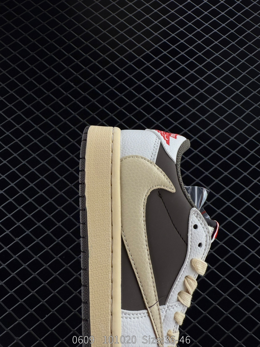 Travis Scott x Air Jordan 1 ” Reverse Mocha “
